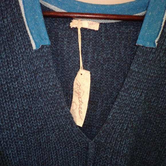 NWT Mystree Knit Tunic L V-Neck Faux Collar Long Sleeves Blue Side Slits - Picture 13 of 15